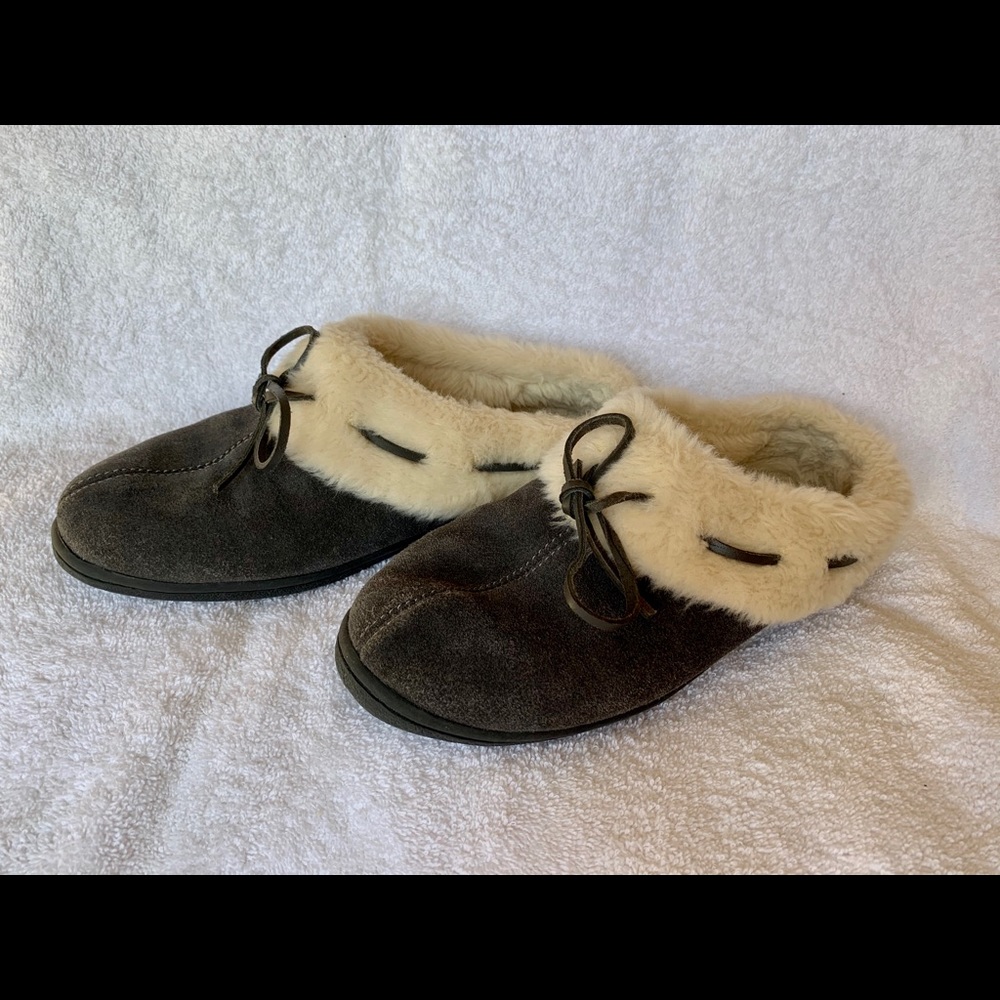 Clark’s Slippers